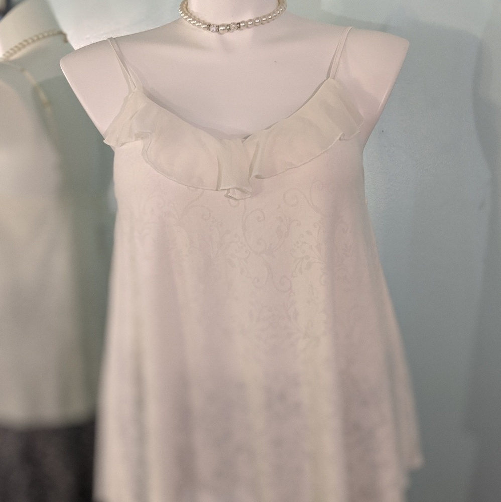 Soma White Camisole With Front Flutter Ruffle - L